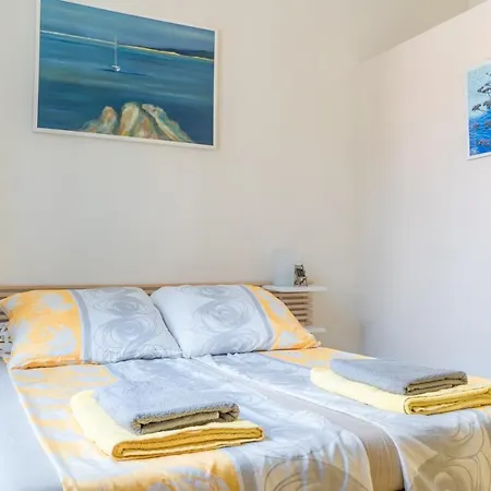 La Caravella Gialla, Welcome Way Apartmán *